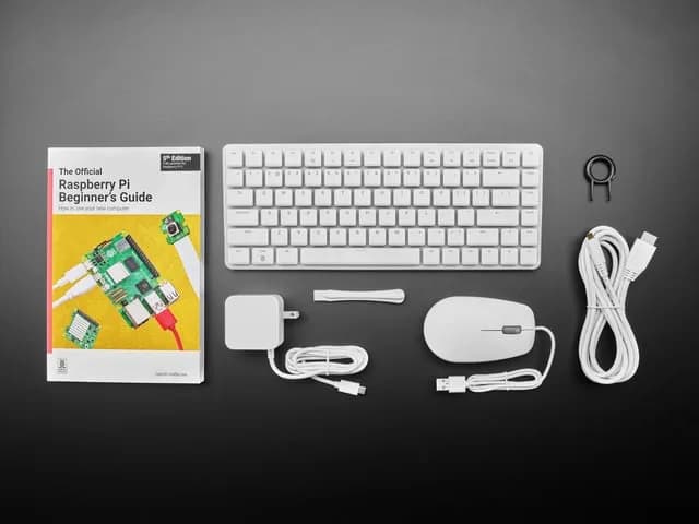 Настольный компьютер Raspberry Pi 500+ - Полный компьютерный комплект