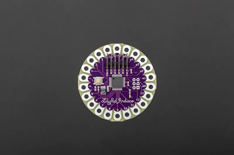 Раскройте творческий потенциал с помощью материнской платы LilyPad Arduino!