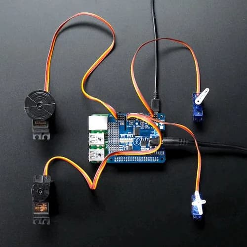 Adafruit 16 PWM/HAT для Raspberry Pi