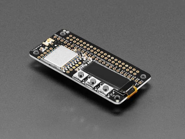Радиокапот Adafruit LoRa RFM96W @ 433 МГц