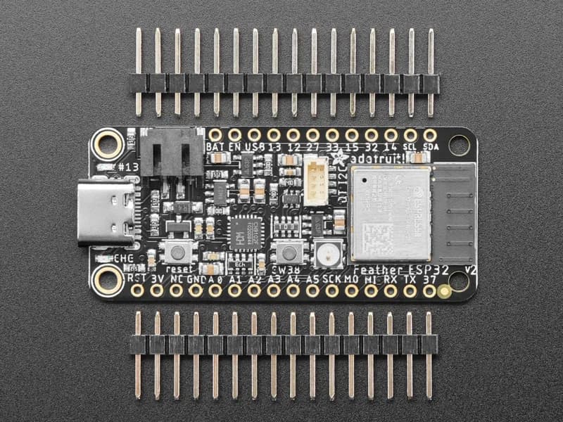 Adafruit ESP32 Feather V2 - 8 МБ флэш-памяти + 2 МБ PSRAM STEMMA QT