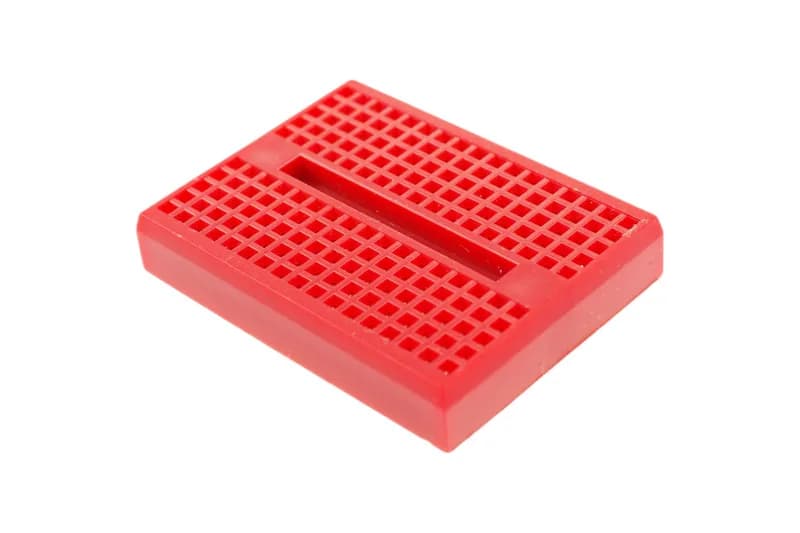 Компактный макет на 170 точек для проектов Arduino!