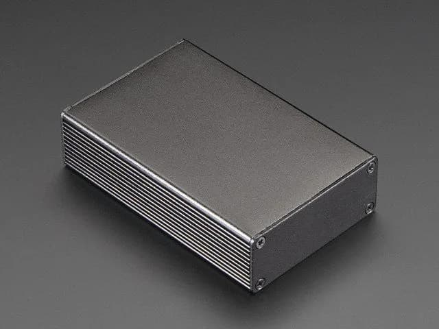 Коробка из экструдированного алюминия - 100 мм x 67 мм x 26 мм