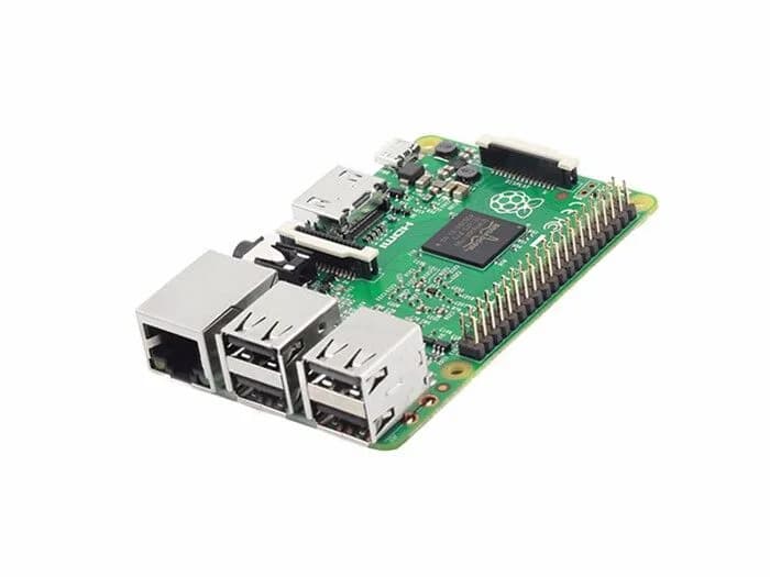 Raspberry Pi 2 Model B с четырехъядерным процессором ARMv7 и 1 ГБ оперативной памяти