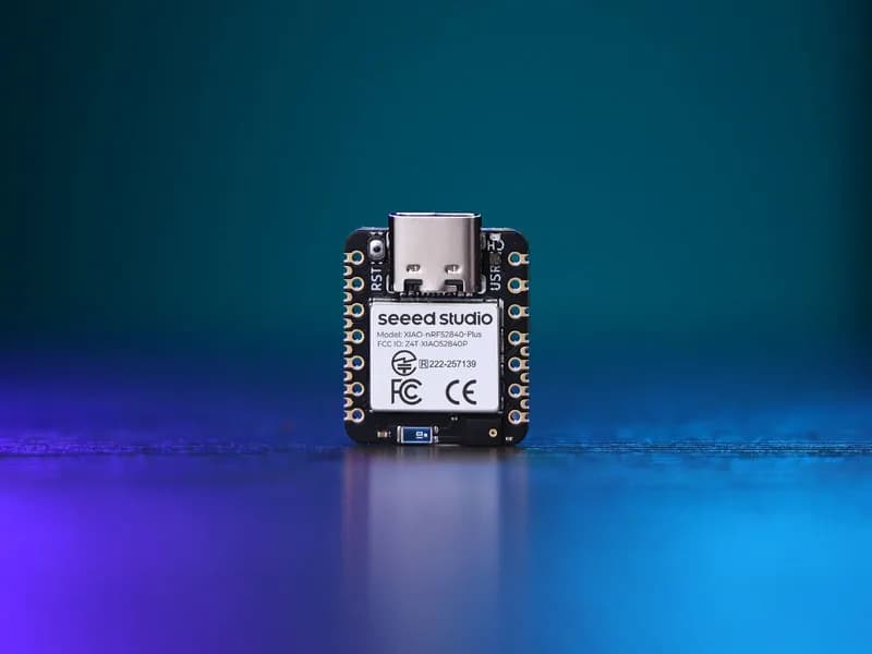 Seeed Studio XIAO nRF52840 Sense Plus