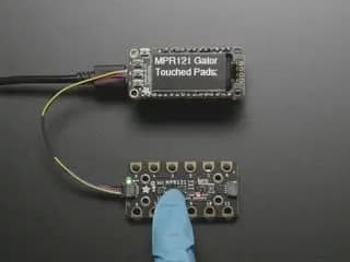 Adafruit MPR121 12-клавишный емкостный сенсорный датчик Gator Breakout - STEMMA QT / Qwiic