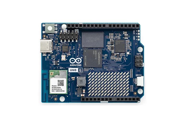 Плата разработки Arduino UNO Q (предзаказ, 2 ГБ LPDDR4, 16 ГБ eMMC)