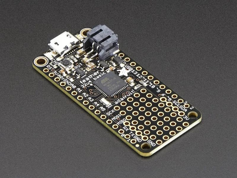 Adafruit Feather 32u4 Basic Proto - совместим с Arduino