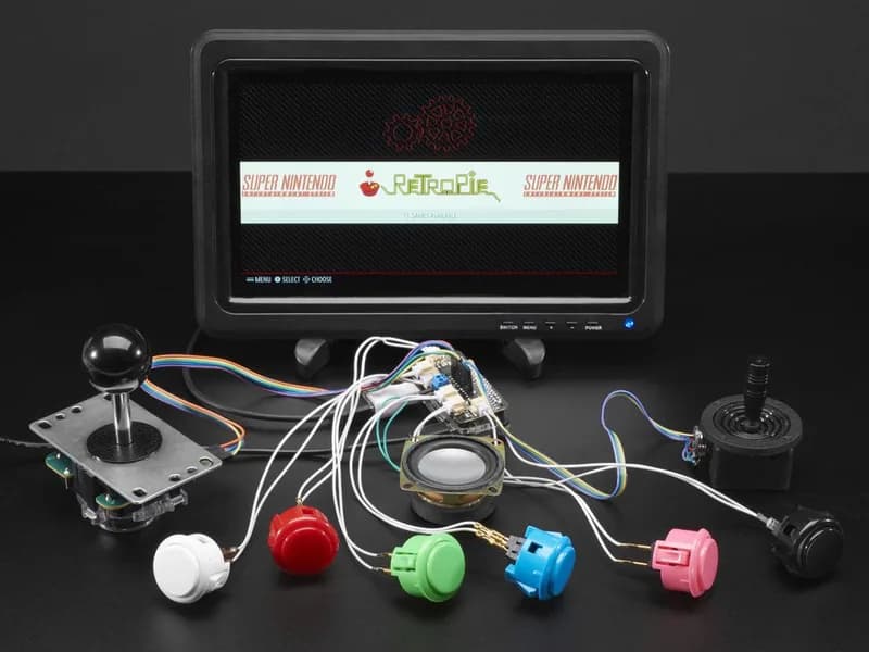 Крышка Adafruit Arcade для Raspberry Pi с разъемами JST — мини-комплект
