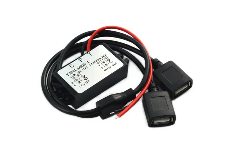 Откройте для себя понижающий преобразователь с двумя USB-портами: идеально подходит для домашних работ!