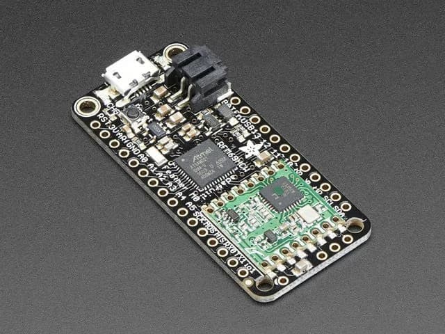 Пакетная радиосвязь Adafruit Feather M0 RFM69 — 868 или 915 МГц