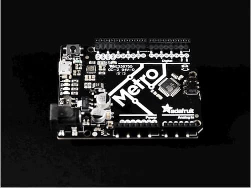 Adafruit METRO 328 с жатками — ATmega328