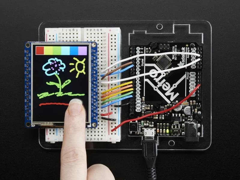 Adafruit 2,4-дюймовый TFT ЖК-дисплей с сенсорным экраном и разъемом MicroSD — ILI9341