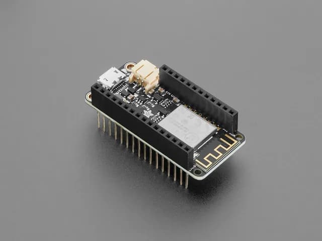 Сборка Feather HUZZAH с ESP8266 WiFi и штабелируемыми разъемами